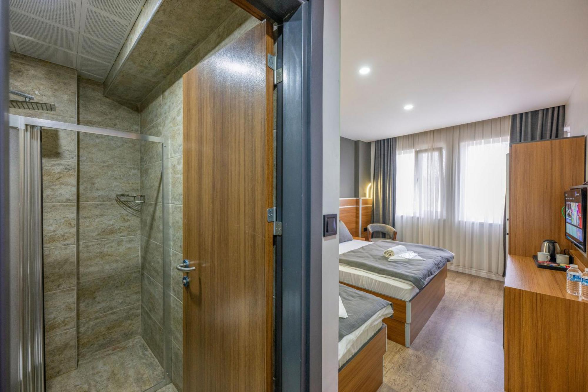 Mayza Otel Istanboel Buitenkant foto