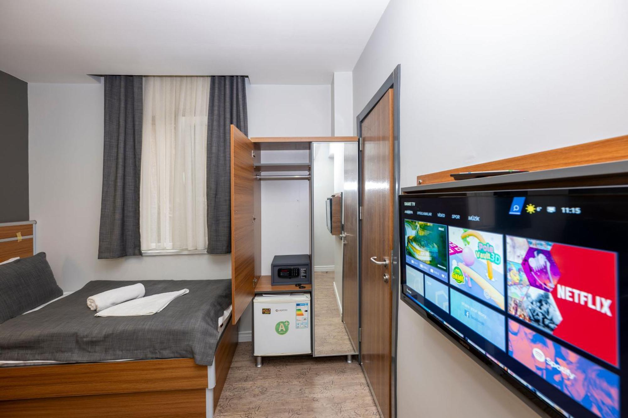 Mayza Otel Istanboel Buitenkant foto